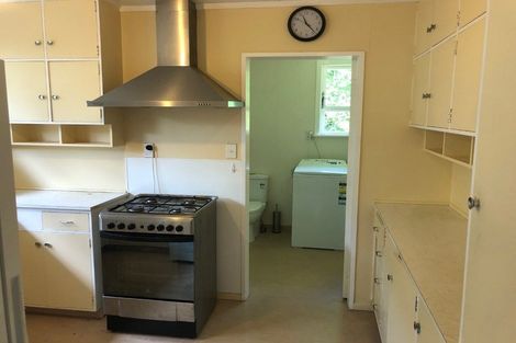 Photo of property in 87 Hazlewood Avenue, Karori, Wellington, 6012