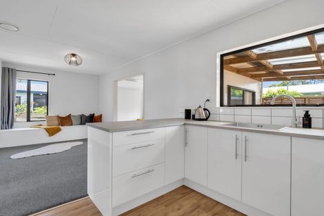 Photo of property in 8a Kaimai Place, Hairini, Tauranga, 3112