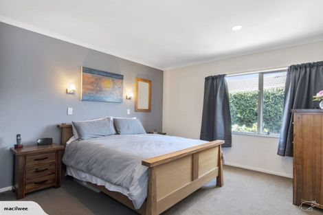 Photo of property in 4 Lantana Place, Mount Maunganui, 3116