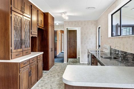 Photo of property in 35 Dives Avenue, Hawera, 4610