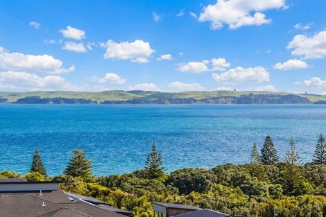 Photo of property in 160 Te Oneroa Way, Long Bay, Auckland, 0630