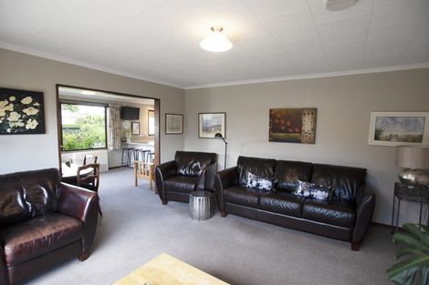 Photo of property in 72 Mackenzie Street, Winton, 9720