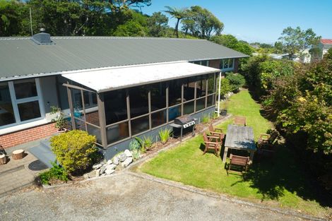 Photo of property in 37 Main South Road, Karoro, Greymouth, 7805