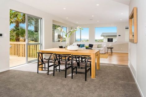 Photo of property in 19 Rangitoto Terrace, Milford, Auckland, 0620
