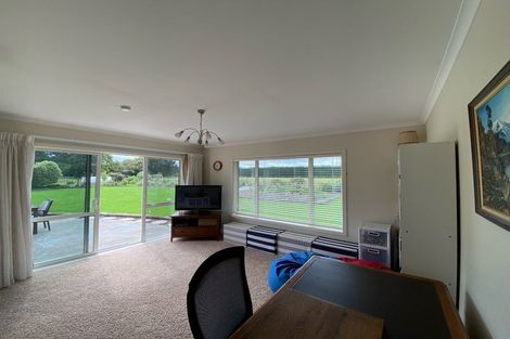 Photo of property in 4 Camellia Lane, Carterton, 5713