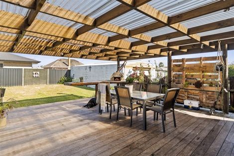 Photo of property in 15 Pemberton Crescent, Greerton, Tauranga, 3112