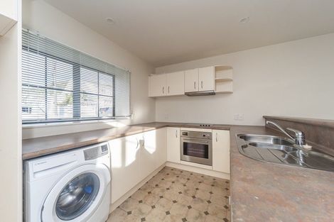 Photo of property in 30 Firth Terrace, Karori, Wellington, 6012