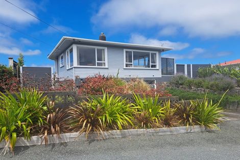 Photo of property in 191 Omata Road, Blagdon, New Plymouth, 4310