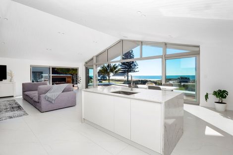 Photo of property in 88 Marine Parade, Mount Maunganui, 3116