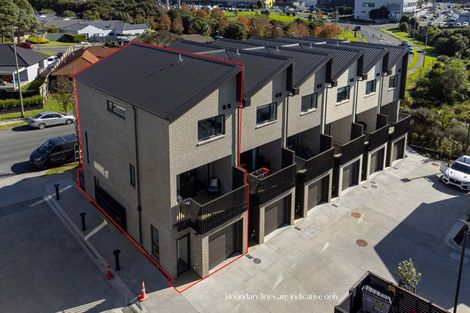 Photo of property in 6/28 Westgate Drive, Westgate, Auckland, 0614