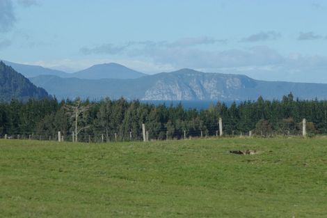 Photo of property in 167 Hitiri Road, Kinloch, Taupo, 3377