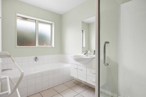 Photo of property in 21 Welsford Street, Woodend, 7610