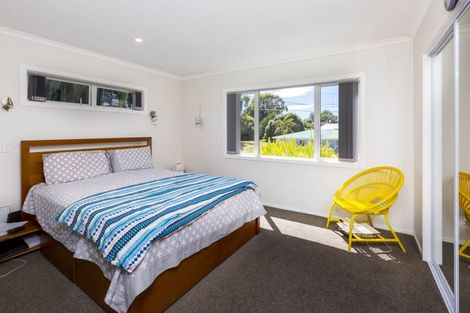 Photo of property in 13 Poplar Grove, Ebdentown, Upper Hutt, 5018