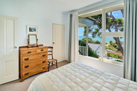 Photo of property in 15 Kainui Road, Raumati South, Paraparaumu, 5032