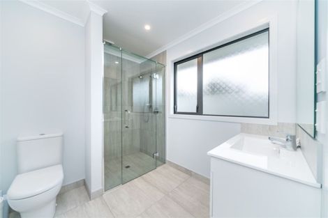 Photo of property in 5 Grand Oaks Drive, Awapuni, Palmerston North, 4412