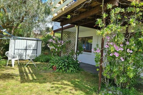 Photo of property in 94 Landsdowne Terrace, Cashmere, Christchurch, 8022