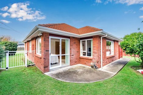 Photo of property in 66a Bluegum Road, Paraparaumu Beach, Paraparaumu, 5032
