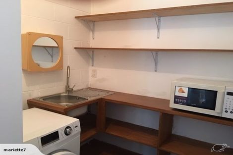 Photo of property in 1/29 Oaktree Avenue, Browns Bay, Auckland, 0630