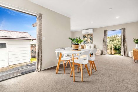 Photo of property in 589b Maunganui Road, Mount Maunganui, 3116