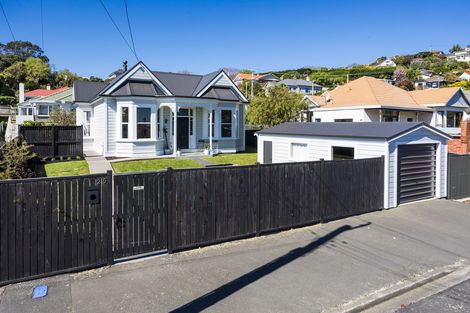 Photo of property in 25 Tainui Road, Musselburgh, Dunedin, 9013