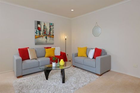 Photo of property in 3 Somerton Rise, Henderson, Auckland, 0612