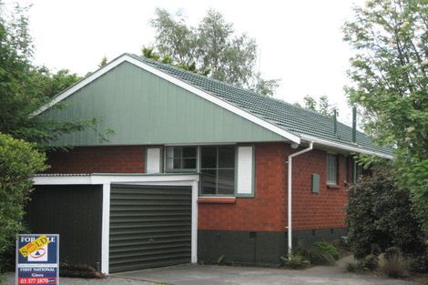 Photo of property in 18 Beeston Place, Redwood, Christchurch, 8051
