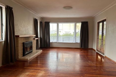 Photo of property in 29 Rosehill Drive, Rosehill, Papakura, 2113