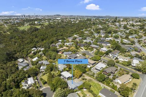 Photo of property in 7 Berne Place, Birkenhead, Auckland, 0626