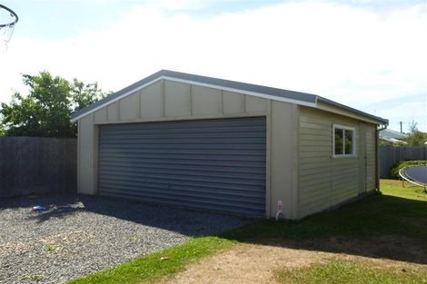 Photo of property in 22 Wilton Crescent, Bishopdale, Christchurch, 8053