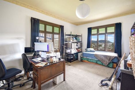 Photo of property in 51 Easther Crescent, Kew, Dunedin, 9012