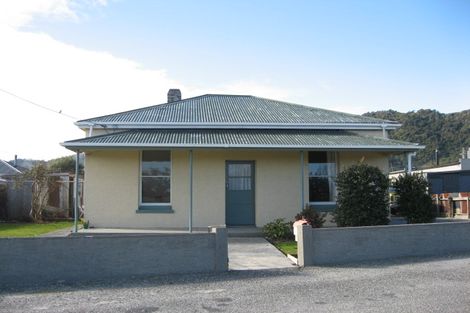 Photo of property in 39 Nelson Quay, Cobden, Greymouth, 7802