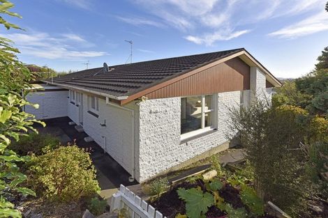 Photo of property in 1/2 Conifer Place, Huntsbury, Christchurch, 8022