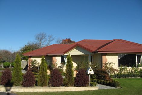 Photo of property in 1 Langley Place, Belfast, Christchurch, 8051