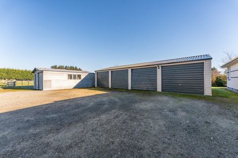 Photo of property in 14 Bathgates Road, Waimate, 7980