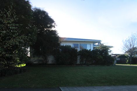 Photo of property in 38 John F Kennedy Drive, Milson, Palmerston North, 4414