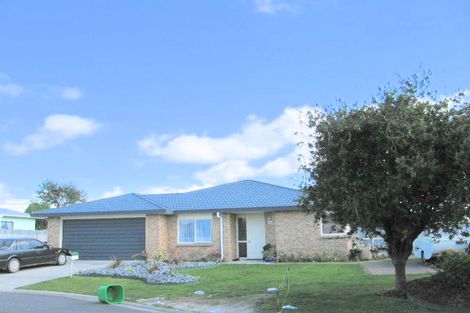 Photo of property in 14 Kentia Avenue, Mount Maunganui, 3116