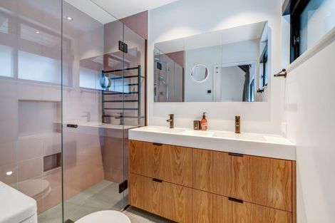 Photo of property in 19 Onepu Lane, Manly, Whangaparaoa, 0930