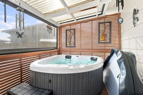 Photo of property in 1a Mosston Road, Castlecliff, Whanganui, 4501