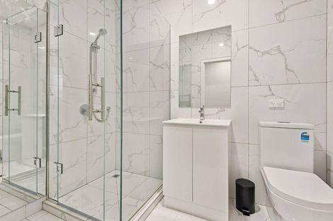 Photo of property in 15 Walsh Road, Papakura, 2110