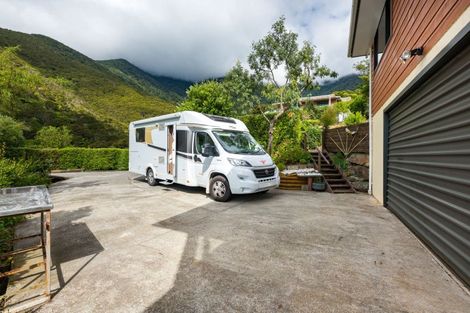 Photo of property in 3 Ruataniwha Place, Okiwi Bay, French Pass, 7193