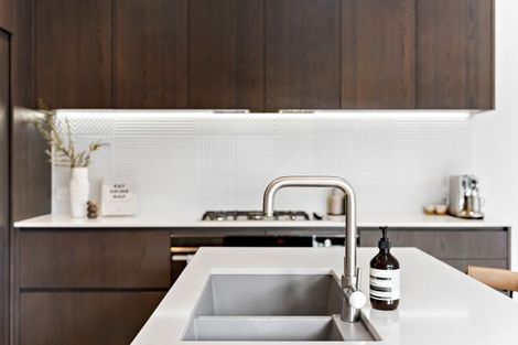 Photo of property in 44 Princes Street, Northcote Point, Auckland, 0627