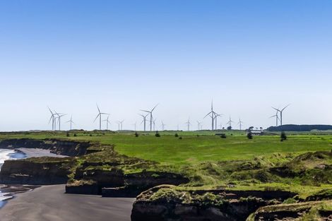 Photo of property in 21 Rosemount Road, Waverley, 4591