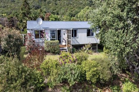 Photo of property in 8362 State Highway 35, Whanarua Bay, Opotiki, 3199