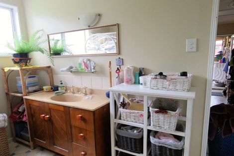 Photo of property in 6 Sunderland Street, Waimangaroa, Westport, 7891