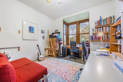 Photo of property in 24 Duppa Street, Berhampore, Wellington, 6023