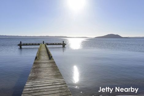 Photo of property in 13 Gemini Place, Kawaha Point, Rotorua, 3010