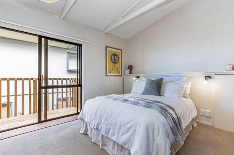 Photo of property in 170 Vipond Road, Stanmore Bay, Whangaparaoa, 0932