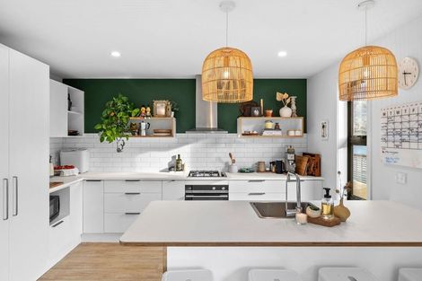 Photo of property in 17 Tuke Lane, Wanaka, 9305