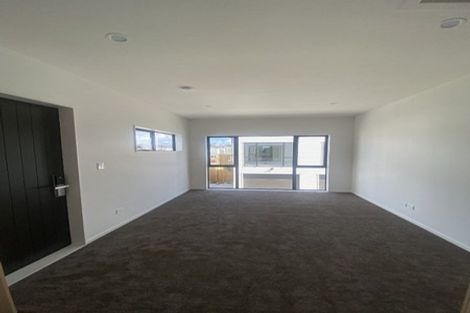 Photo of property in 55 Survila Street, Papakura, 2110