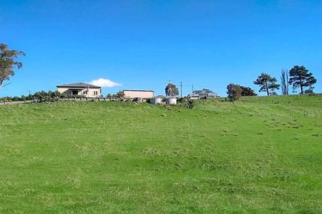 Photo of property in 64 Mount Biggs Road, Halcombe, Feilding, 4779